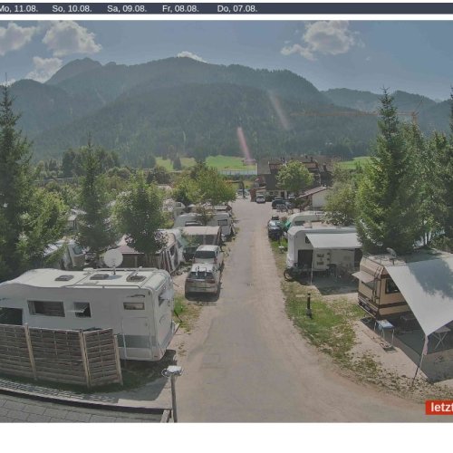 Camping Olympia Toblach: Live Dolomite Views