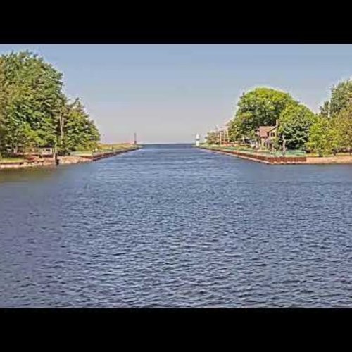 Pentwater Michigan Live Cam - Scenic Canal Views 🌟