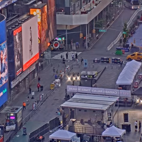 Times Square - 1560 Broadway