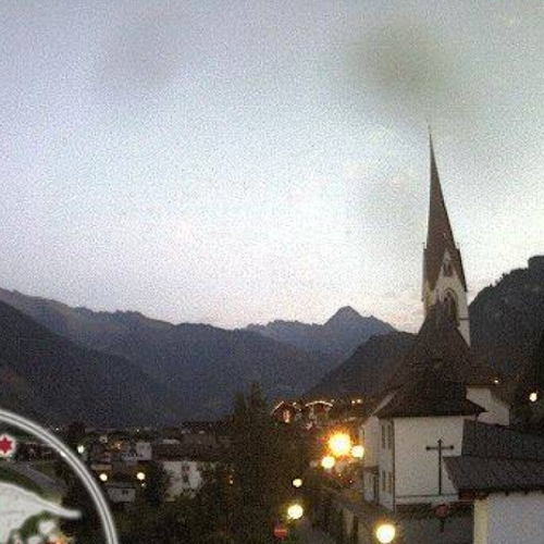 Hippach Zillertal Live Webcam: Austrian Alpine Village Views