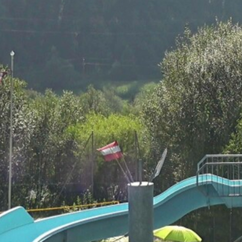 Allmendshofen Kids Park and Swimming Pool Live Cam
