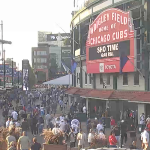 Wrigley Field Stadium Entrance Live Webcam, Chicago, Illinois