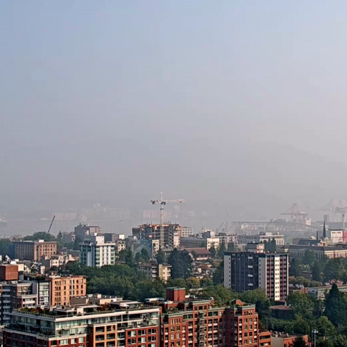 Vancouver City Live Webcam: Port, Skyline, and Mountain Views