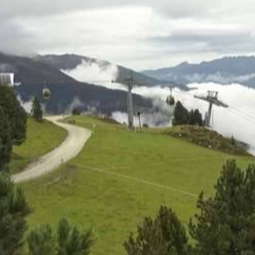 Penkenbahn Live Webcam: Alpine Views from Mayrhofen, Austria