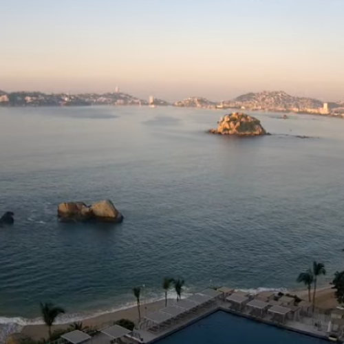 Acapulco Bay Live Webcam: Guerrero, Mexico Views