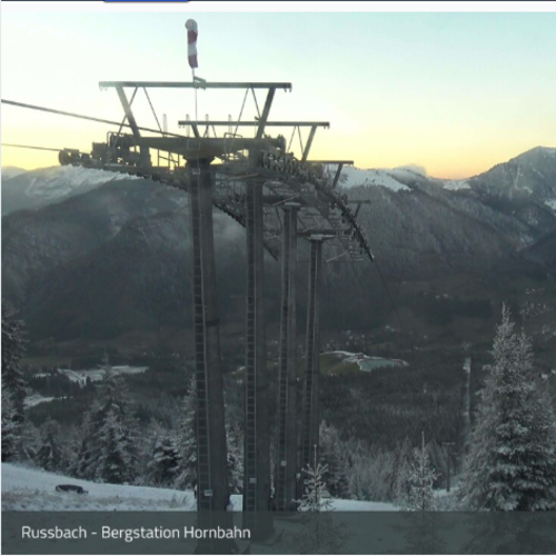 Live from Russbach: Hornbahn Bergstation & Dachstein West Peaks