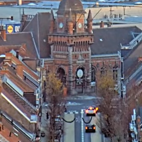 Live View: Ostend's Historic Old Town Hall & City Center