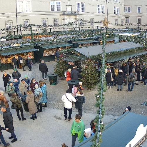 Domplatz Mitte Salzburg Live Webcam