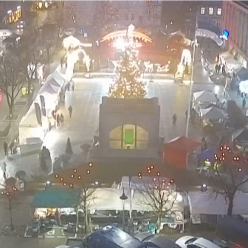 Pärnu City Centre Live Webcam: Estonia's Summer Capital