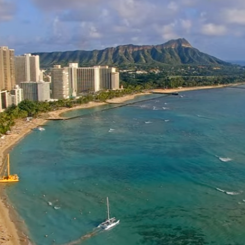 Sheraton Waikiki Coastline Live Cam: Honolulu, Hawaii