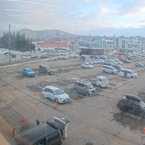 Tsugaike Central Parking Lot Live Cam: Dorosaki, Japan 🇯🇵
