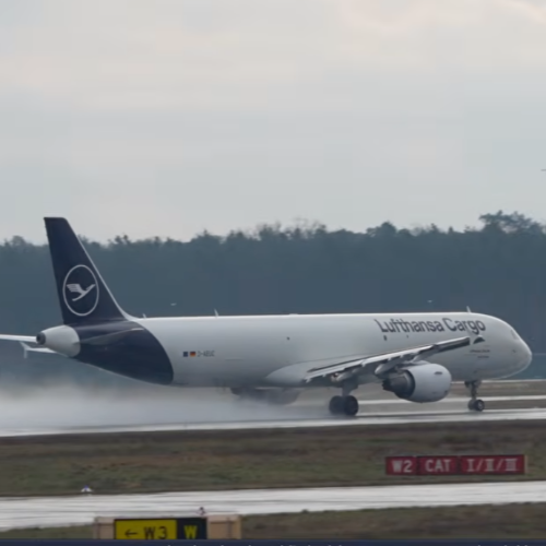 Live Planespotting Frankfurt Airport: Arrivals & Departures