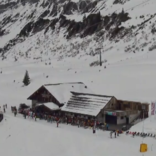 St. Christoph am Arlberg Live: A Winter Sports Haven 🏂❄️