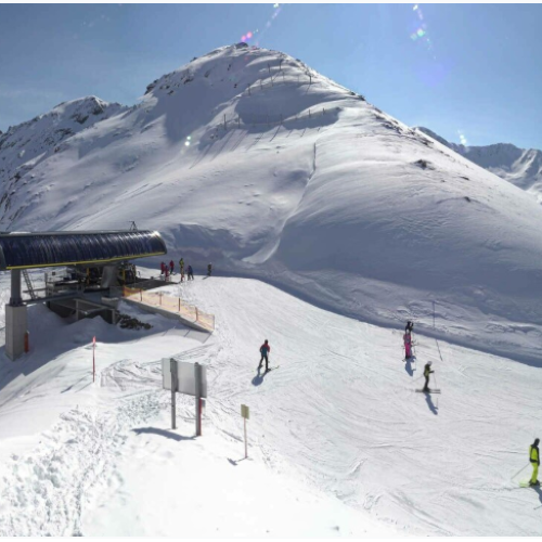 Furglerblick Bergstation Live Webcam: See im Paznaun, Austrian Alps