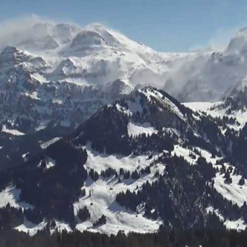 Mülkerblatten Live Webcam: Alpine Views in Lenk, Switzerland