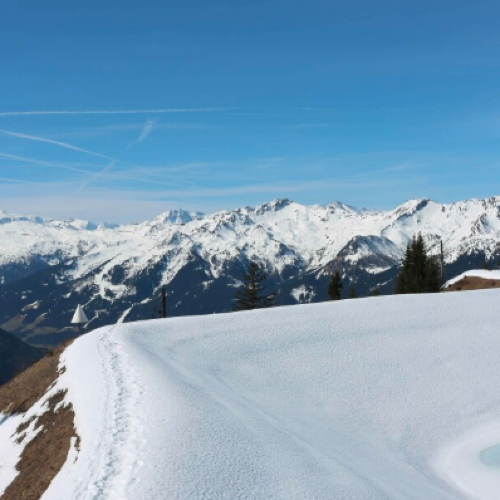 Dorfgastein Spiegelsee Live Cam - Breathtaking Austrian Alps