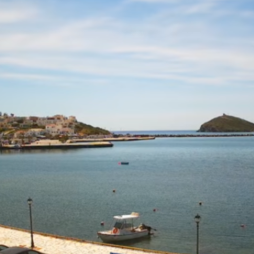 Gavrio Port, Greece: A Scenic Live View