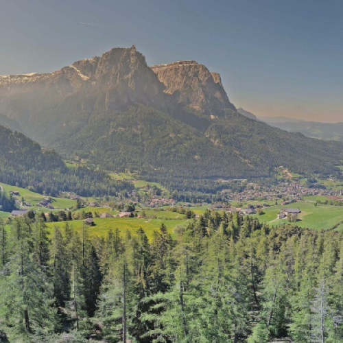 Live from Castelrotto: Breathtaking Dolomiti Views 🌄