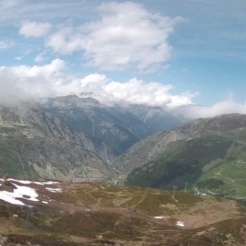 Mittelstation Gurschen, Gemsstock, 2.212 m - Live Mountain Views