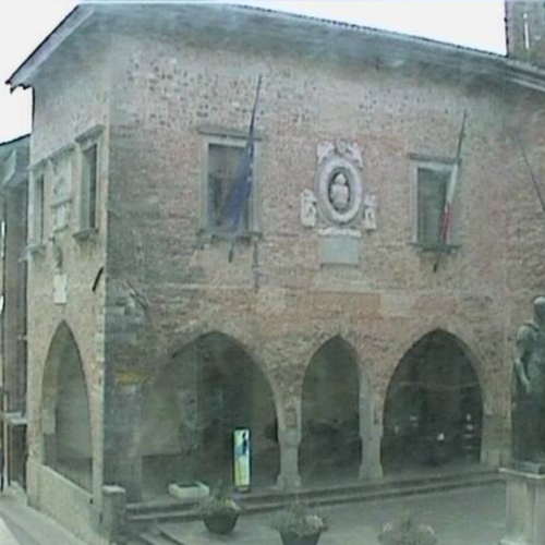 Cividale del Friuli Piazza Duomo: Live View of Palazzo Municipale
