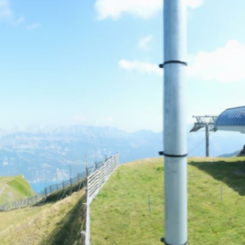 Leist Flumserberg Live Cam: Swiss Alps Mountain Views