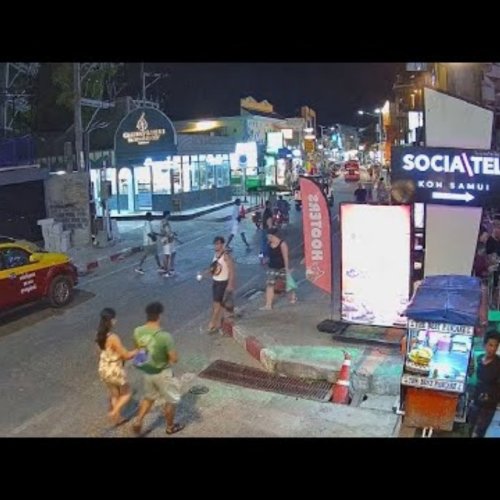 Hooters HD Chaweng Beach Road Live Webcam, Koh Samui