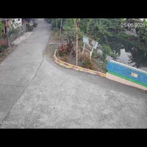 Kebongunung Bridge Street Junction Live View