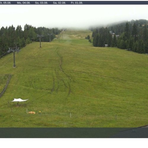 Katschberg Tschaneckbahn Live Webcam: Alpine Views at 1612m