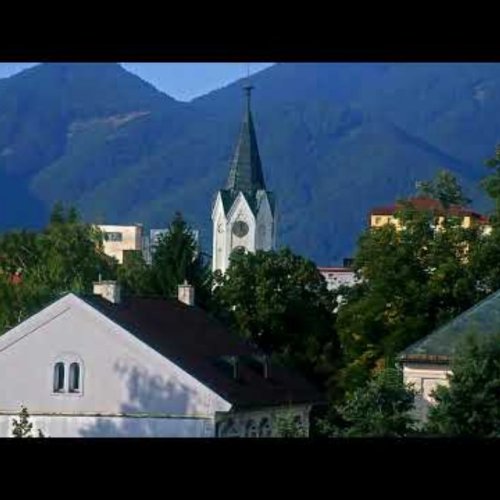 Kranj, Slovenia Live Webcam: Church, Old Town & Julian Alps
