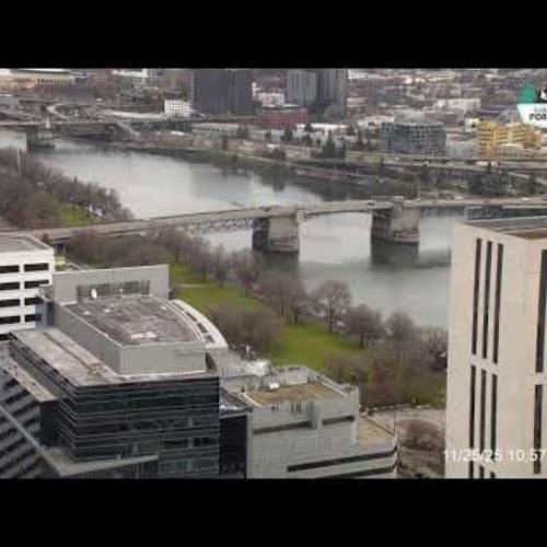Live Portland Cityscape & Willamette River Webcam