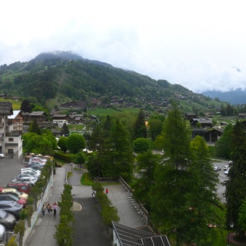 Le Grand-Bornand Village Live View