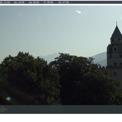 Hall in Tirol Webcam: Live Views of Unterer Stadtplatz