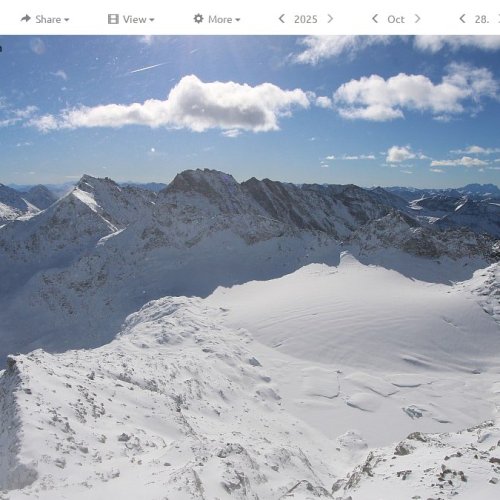 Goldbergkees Glacier Live Cam: High Alpine Views, Mölltaler Gletscher, Austria