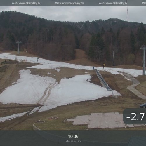 Experience the Beauty of Ski Králiky in Banská Bystrica, Slovakia 🏂