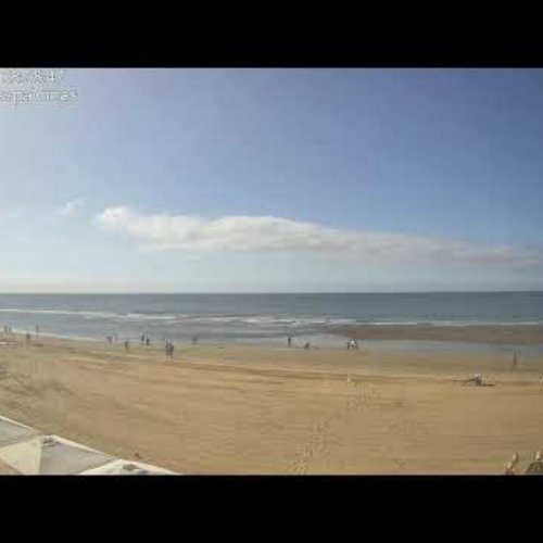 Maspalomas Beach & Lagoon: A Tropical Paradise 🌴