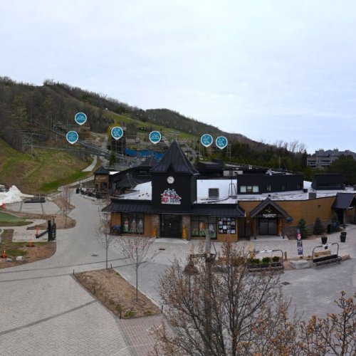 Blue Mountain Village Live