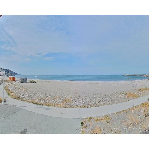Saint-Jouin-Bruneval Beach Webcam: Live Normandy Coast View