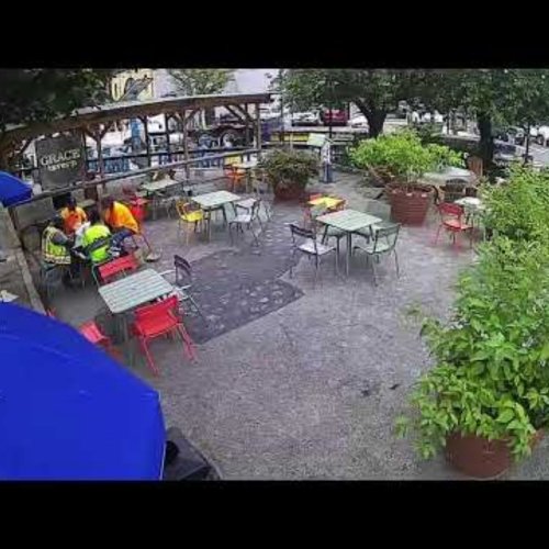 Grays Ferry Triangle Plaza Live Webcam, Philadelphia, USA