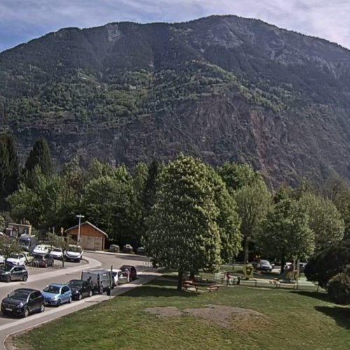 Discover Le Bourg-d'Oisans Through Our Live Webcam