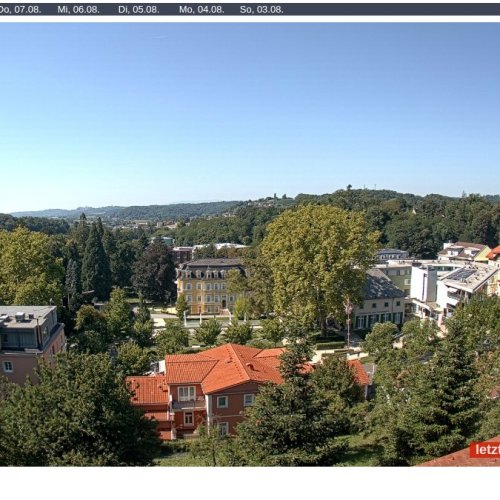 Bad Gleichenberg Live Webcam: Styrian Spa Town View