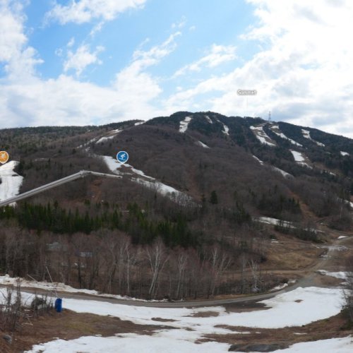 Tremblant's Flying Mile: A Live Look at Skiing and Mountain Beauty 🏔️