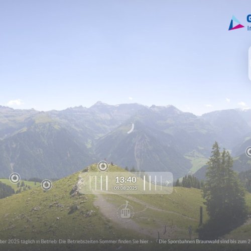 Sportbahnen Braunwald Live Webcam: Glarus Alps Views