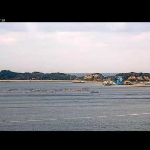 Kiwado Bay Live Webcam: Coastal Views and Aquaculture in Nagato, Japan