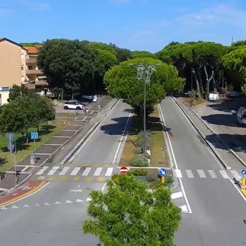 Rosolina Mare Live Webcam: Coastal Town View in Rosapineta, Italy