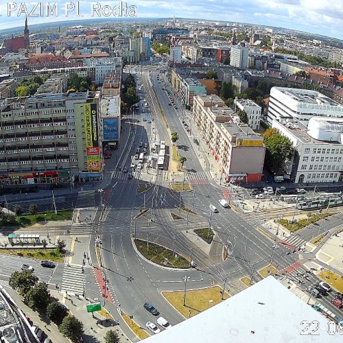 Szczecin's Plac Rodła Live: Dynamic City Intersection Webcam