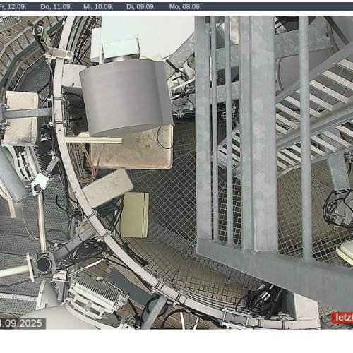 Pyramidenkogel Observation Tower Live Webcam: Panoramic Views of Maria Wörth