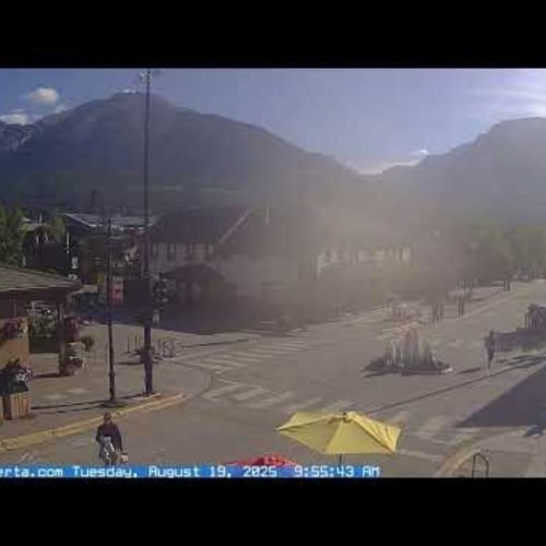 Canmore Town Centre & Rocky Mountains Live Webcam