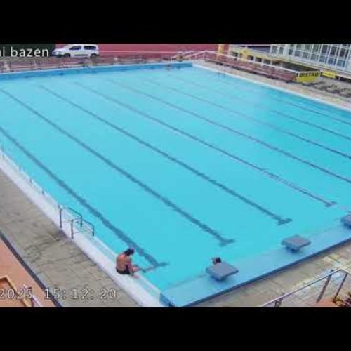Zlín Spa Hradská Outdoor Pool Webcam, Czechia