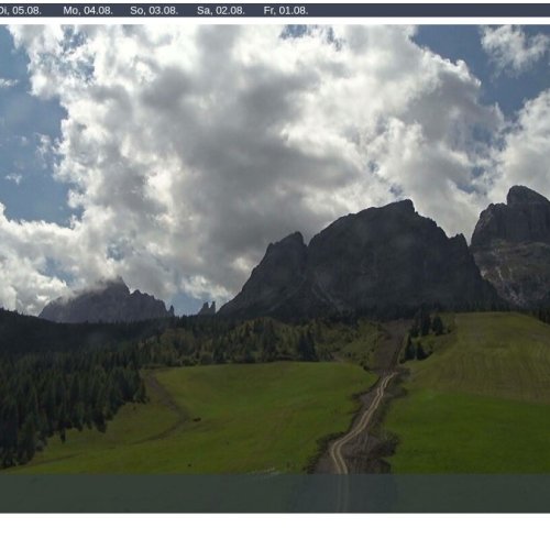 Kreuzbergpass Sexten Live Webcam: Dolomite Mountain Views