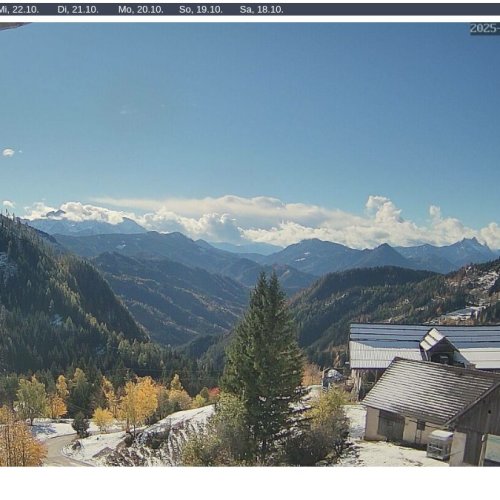 Alpengasthof Riepl-Tschemer Live Webcam: Austrian Alps Panorama